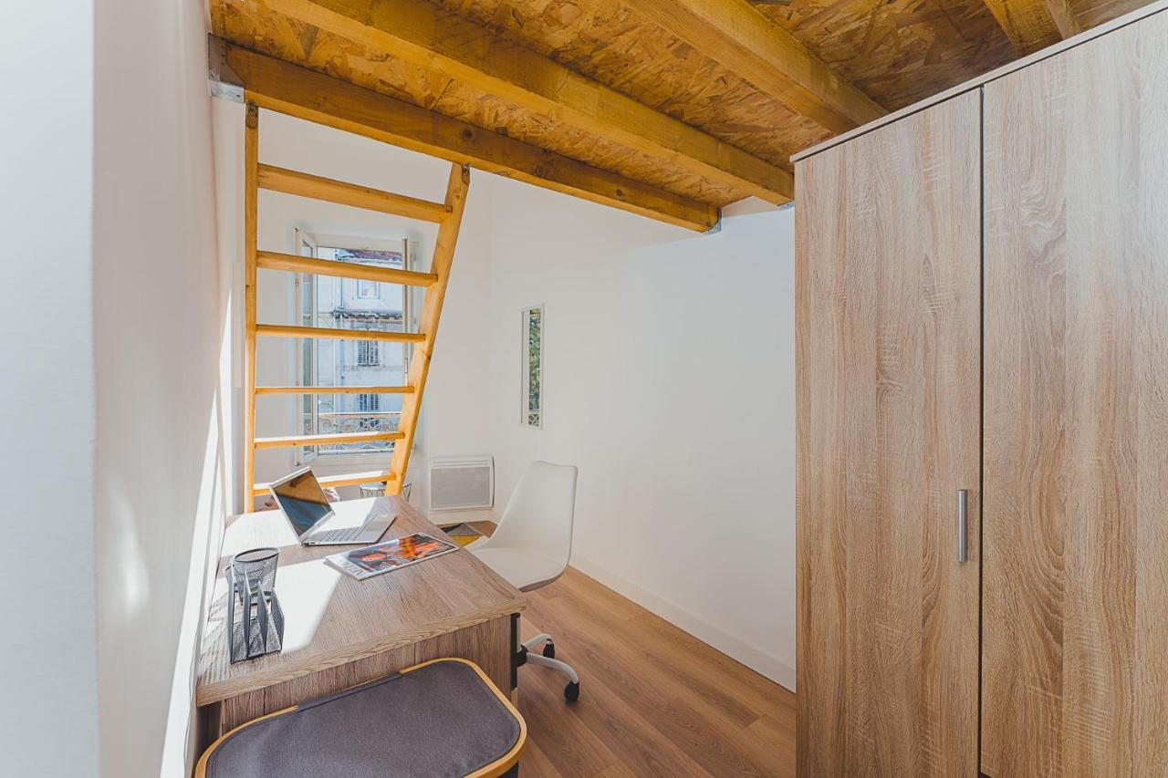 Magnifique T5 - Gare St Charles - 4 A 10 Personnes Apartment Marseille Exterior photo