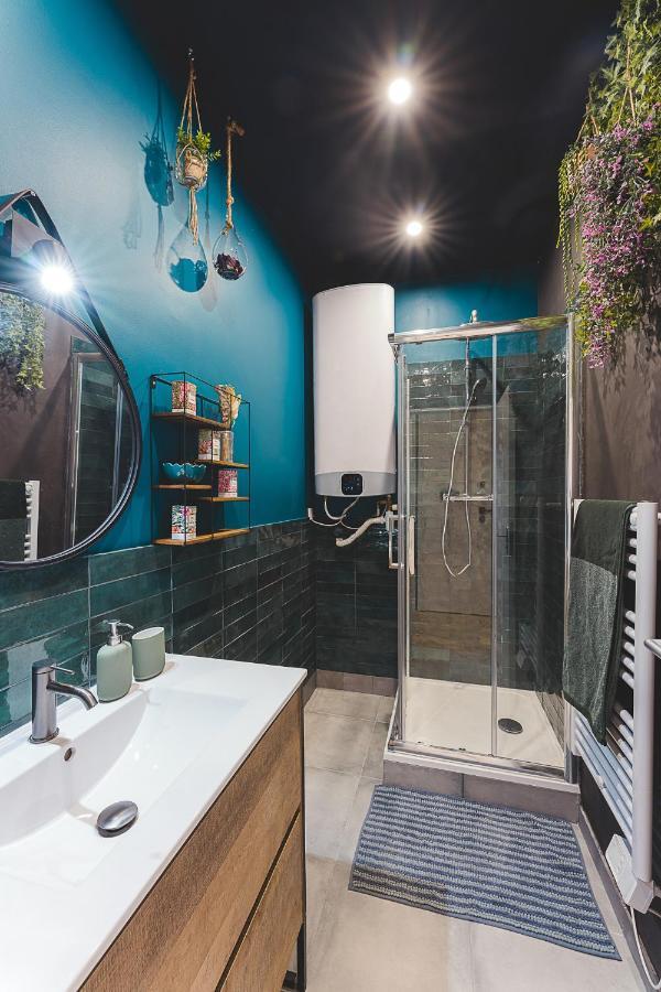 Magnifique T5 - Gare St Charles - 4 A 10 Personnes Apartment Marseille Exterior photo