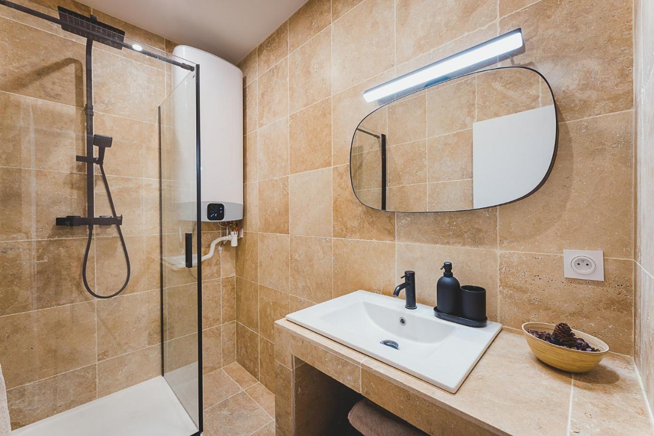 Magnifique T5 - Gare St Charles - 4 A 10 Personnes Apartment Marseille Exterior photo